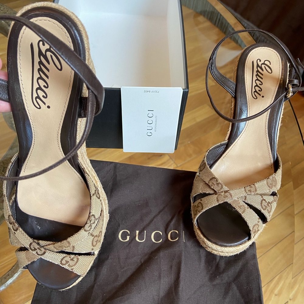 Gucci Wedge Size 38